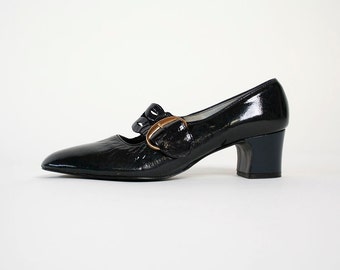 Vintage 1960s Mod Heels - Chain Link Buckle Mary Janes - Size 7 1/2 7.5 Narrow