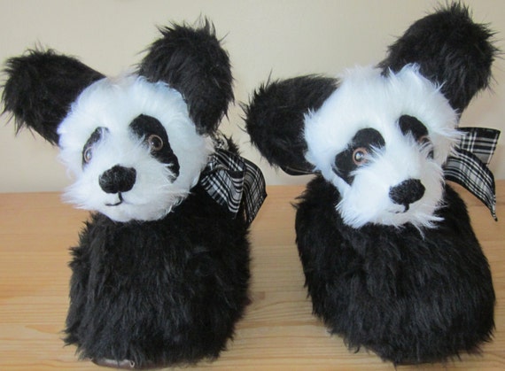 Ladies  Panda Slippers-Novelty Gift- Black and White-Soft Furry Plush- Poodle Fur lined-Ladies Size 6-7-Xmas-Birthday-Easter-All Year Gifts