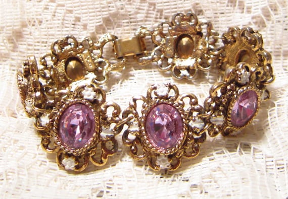 Vintage Gold Tone Bracelet with Faceted Purple Glass Stones