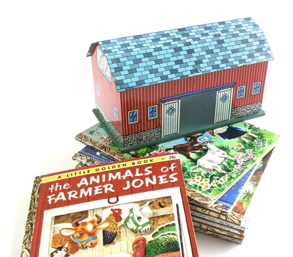 Vintage Tin Toy Barn Farm Play Set Red Barn by DairyFarmAntiques