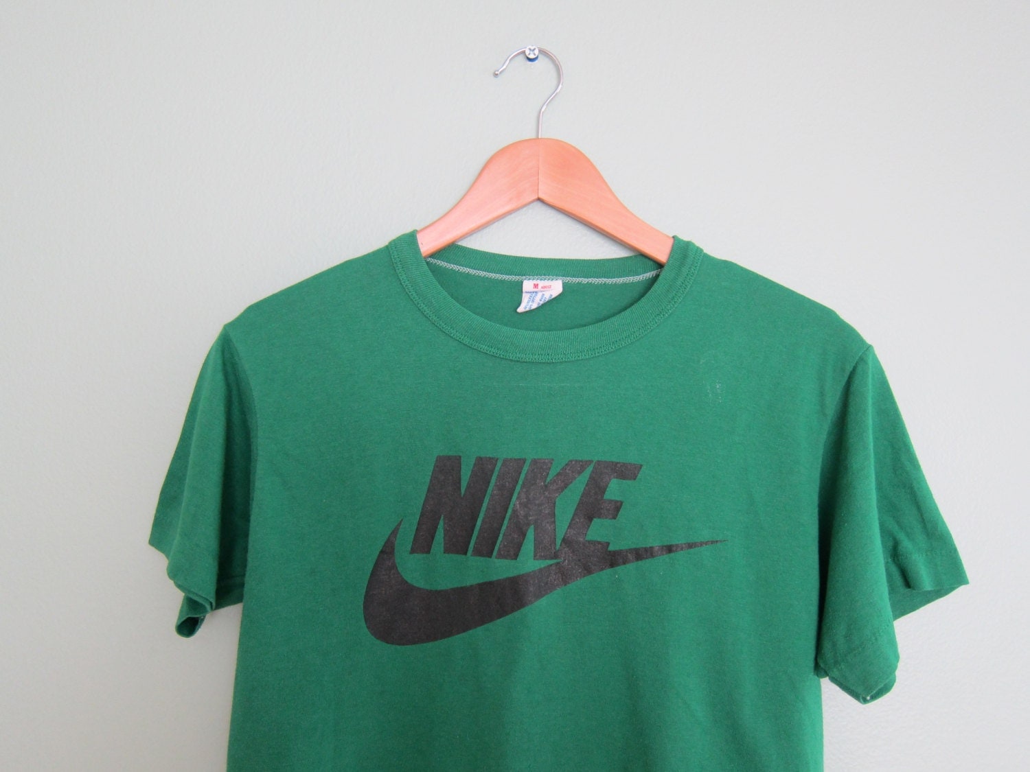 vintage t shirt / NIKE / 1970s green crop top NIKE S M