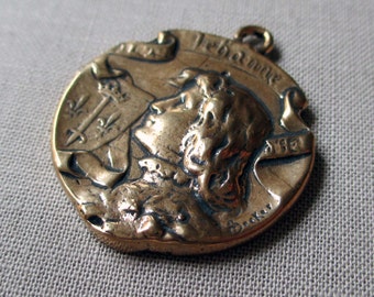 joan of arc pendant medal bronze french paris france fleur de lis jeanne d'arc
