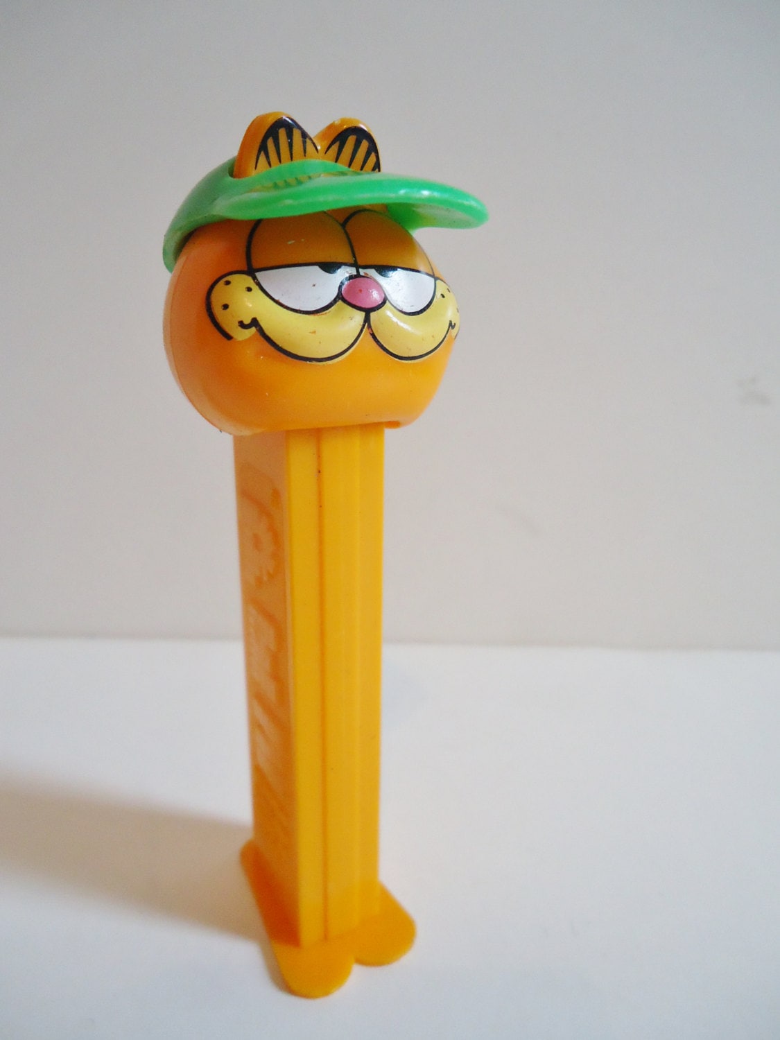 80s Vintage Garfield in Visor Hat Collectible Pez Candy