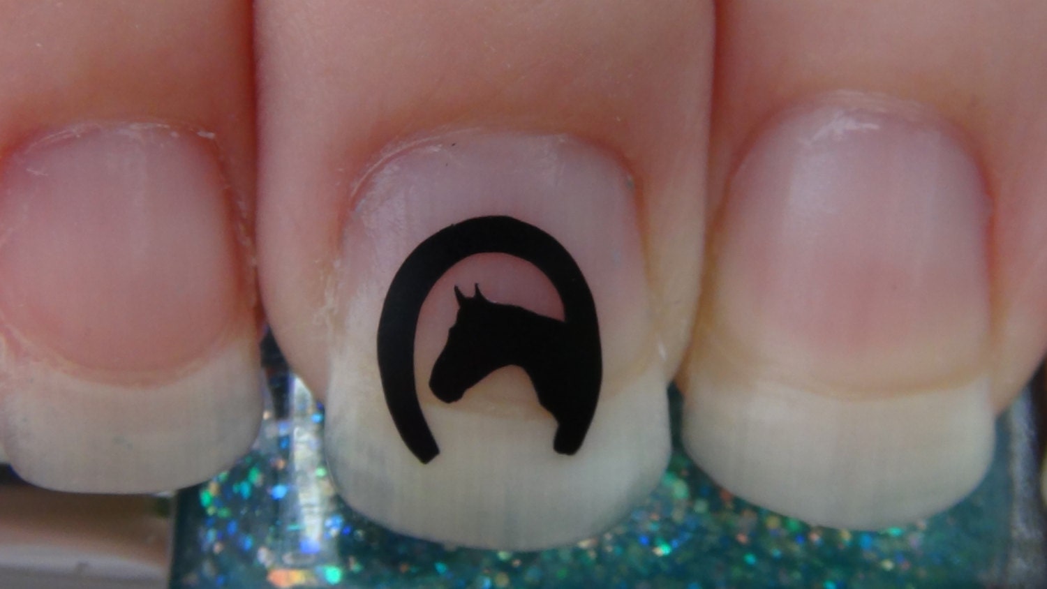 HORSESHOE with HORSE HEAD Nail Art Decals Set of 20 Vinyl