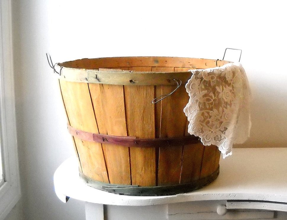 Vintage Bushel Basket Large Wood Apple Picking Basket Rustic