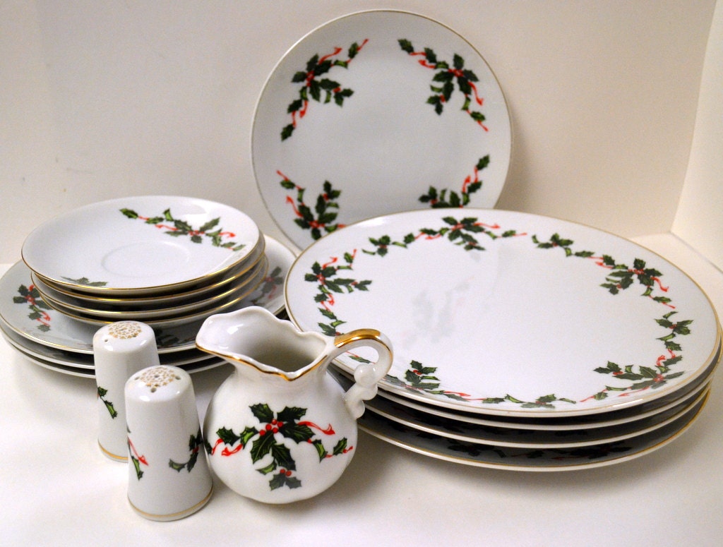 Vintage Lefton Christmas Dinnerware Set