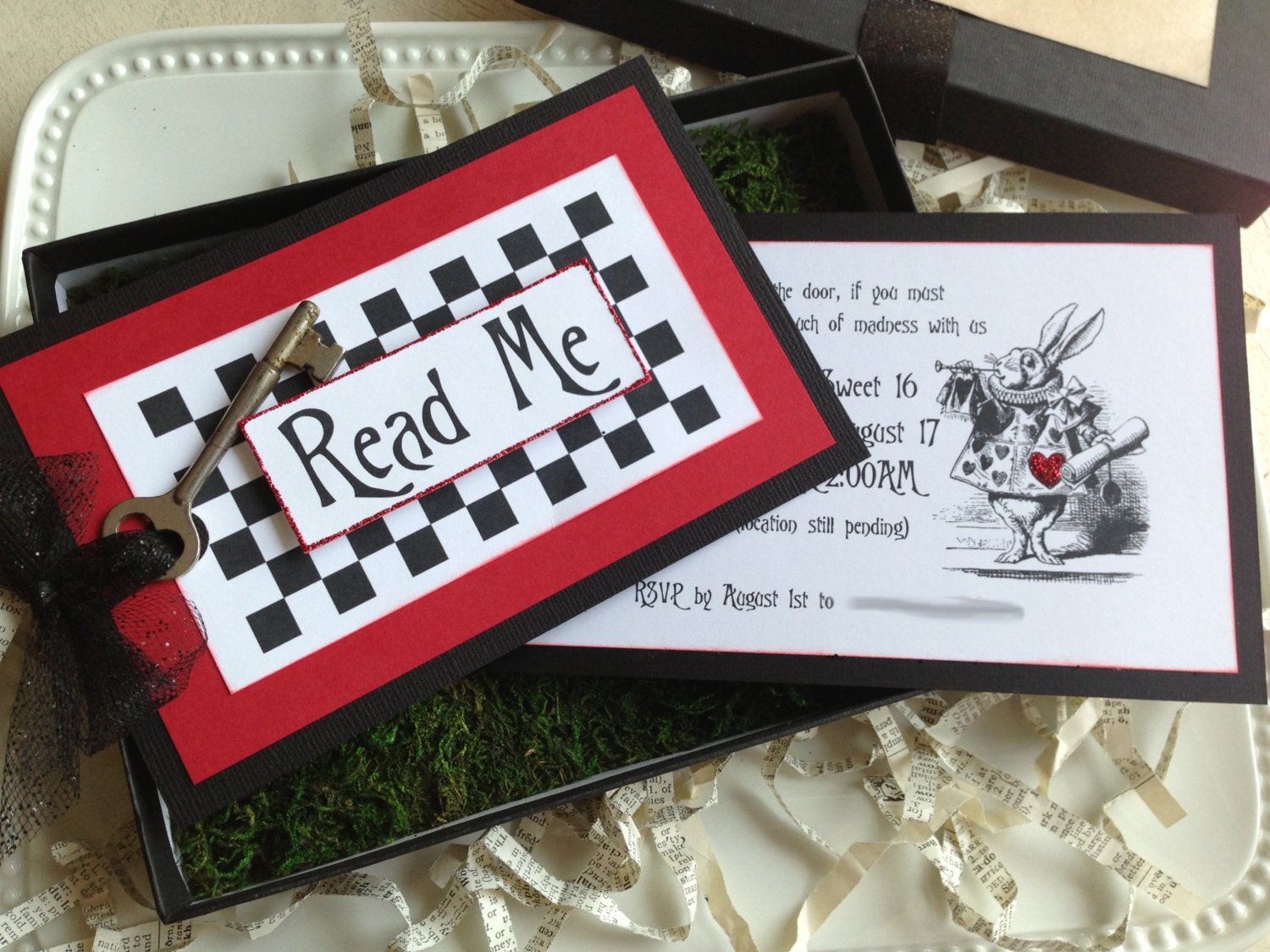 Sweet 16 Alice In Wonderland Invitations 10