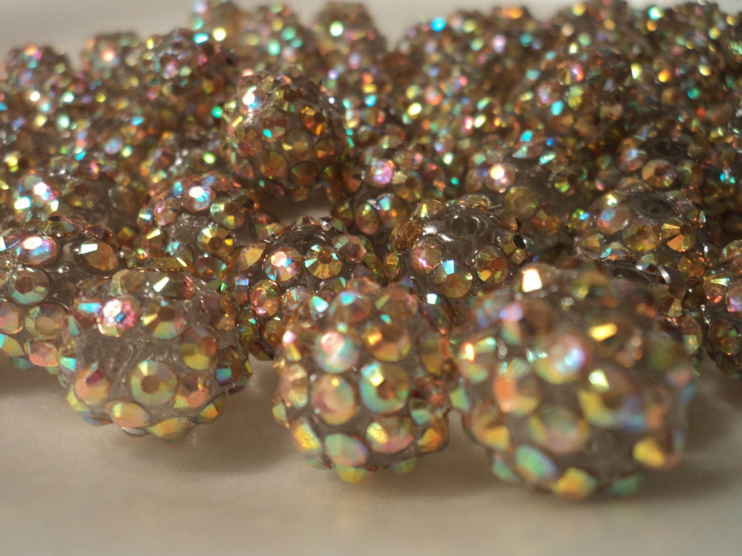 Resin Rhinestone Beads II Set of 8 RR115