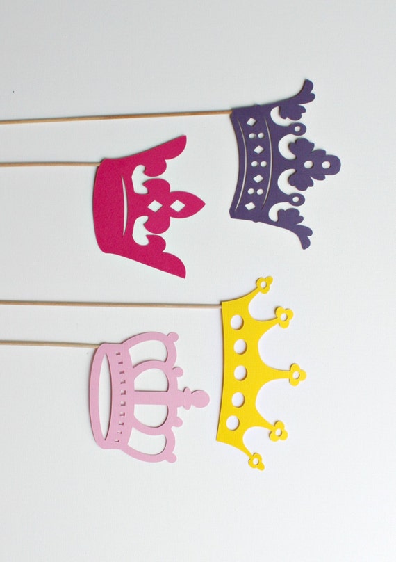 Pretty Princess and Crowns Photo Booth Props by LittleRetreats