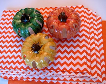 Orange Chevron Placemats Set of 4 or 6 Reversible Zig Zag Orange Chevron Placemats Fall Placemats Halloween Placemats