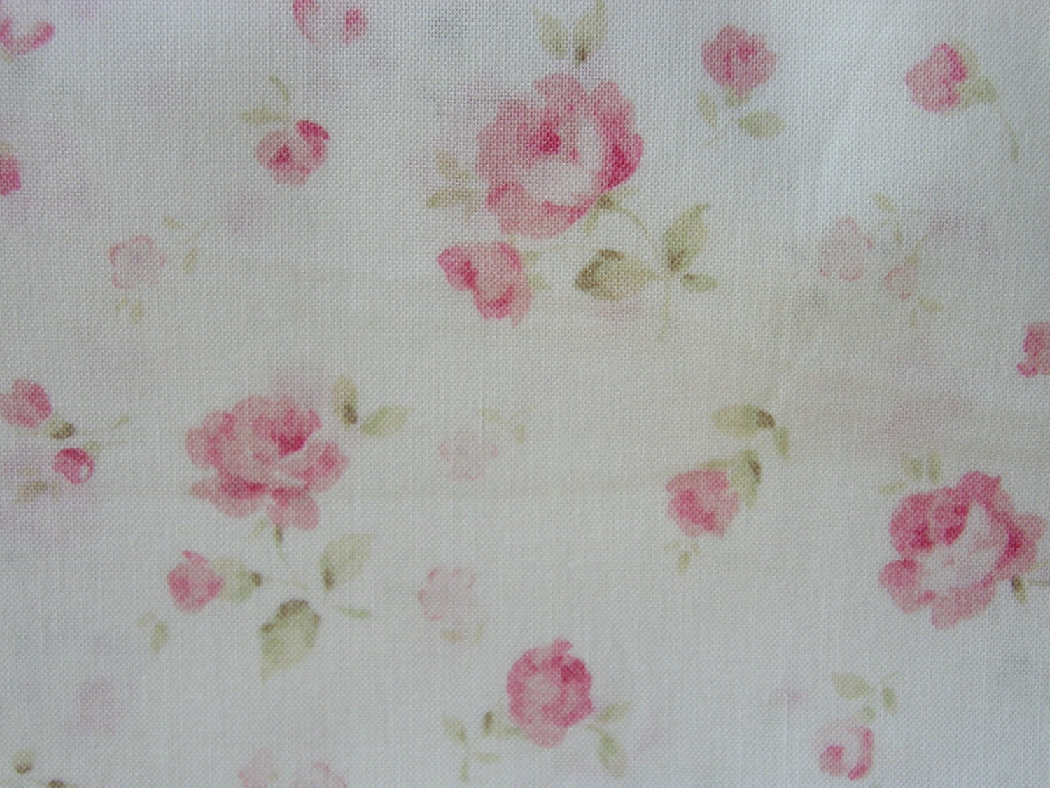 Durham Revival by Lecien Pink Roses on Cream 30822-20