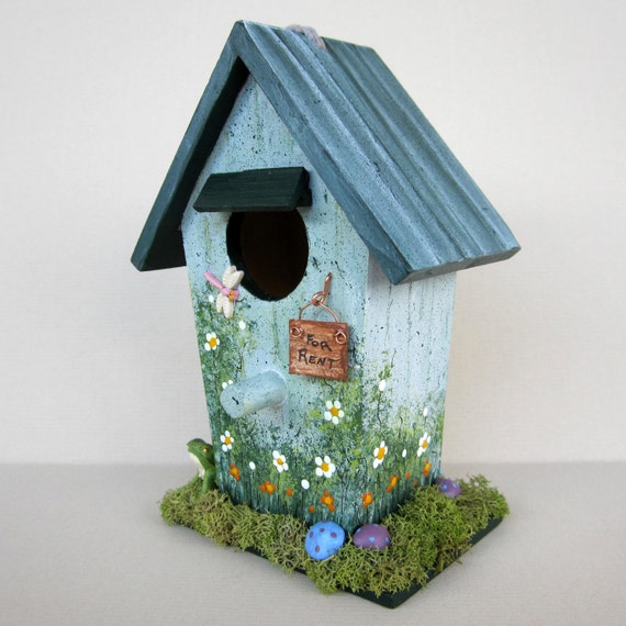 Birdhouse with Frog in Yard