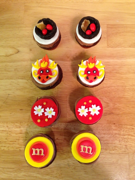 Chinese new year mini cupcake toppers by expresssugardesigns