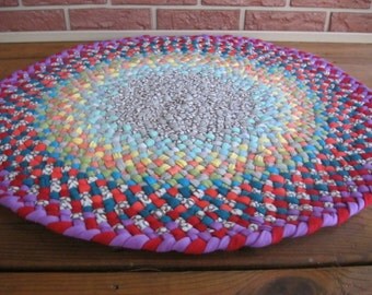 Made To Order Custom 30" Braided Round Rug in your choice of colors
