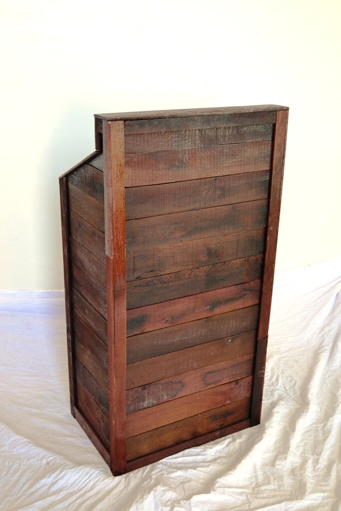 HOSTESS STAND Podium 100 Recycled Wine by winecountrycraftsman
