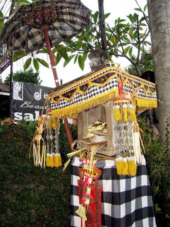 Balinese poleng ider ider temple trimming 2 meters by indounik