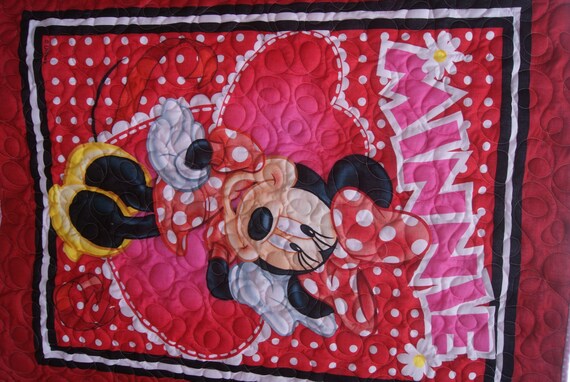quilted minnie with metal logo