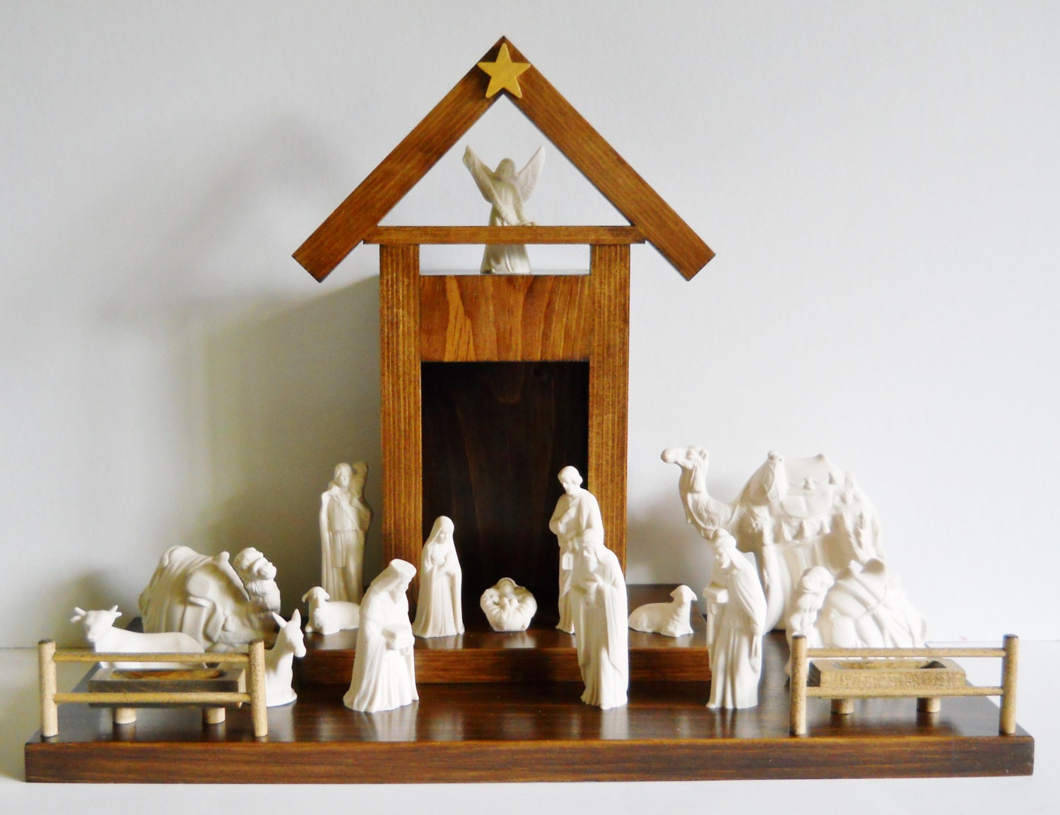 creche nativity manger stable christmas decor by 2heartsdesire creche nativity manger stable christmas decor by 2heartsdesire
