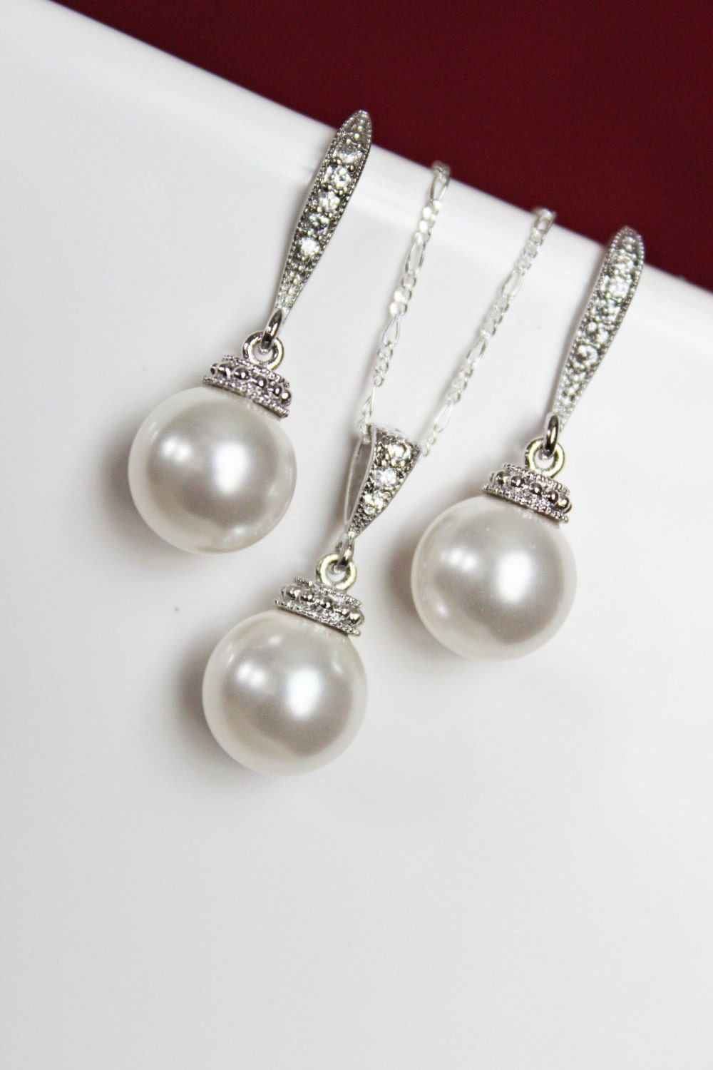 Pearl Drop Bridal Earrings and Necklace Jewelry Set White