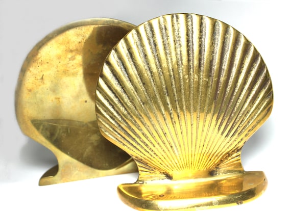 Brass Shell Bookends- great Hollywood Regency style