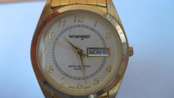 Gold Tone Wrangler Hero Water Resistant Quartz Watch Large