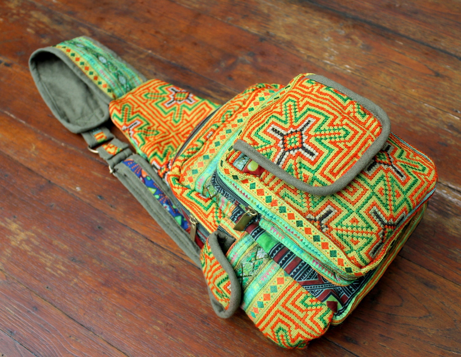 Green Tribal Backpack One Shoulder Design Ethnic Hmong