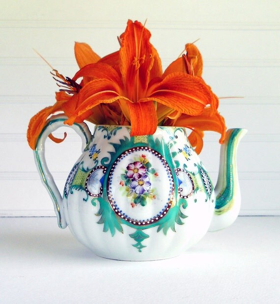 Vintage Teapot Planter Flower Vase