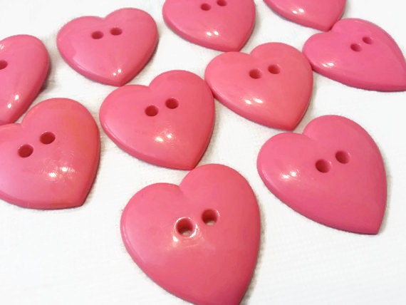 8 Large Hot Pink Heart Buttons for Sewing and by moggyssupplyshop