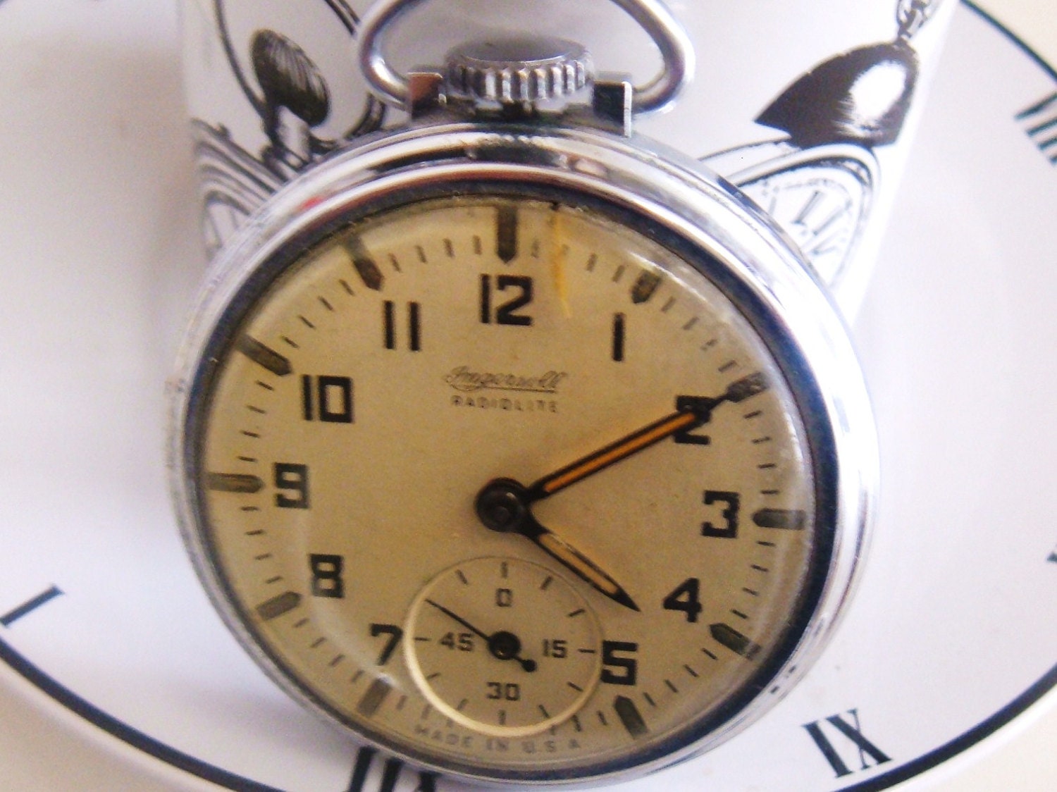 Vintage Ingersoll Radiolite Pocket Watch 1940s Keeps Good