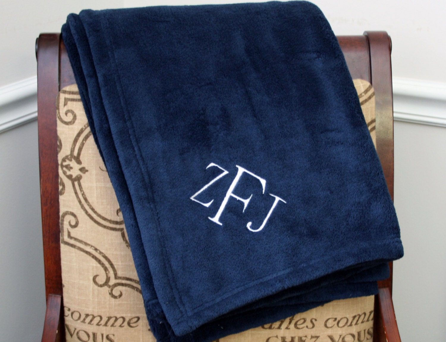 embroidered fleece blankets chandeliers pendant lights embroidered fleece blankets chandeliers pendant lights