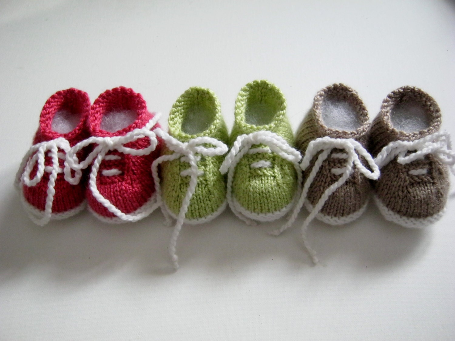 PDF Pattern for Knitted tiny tennis shoes newborn to 6 months