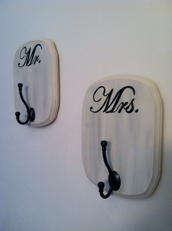 shabby chic mr and mrs bath signs hooks set of 2 shabby chic mr and mrs bath signs hooks set of 2