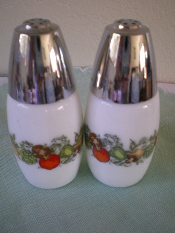 Vintage Gemco 1970s SPICE OF LIFE Salt & Pepper Shakers