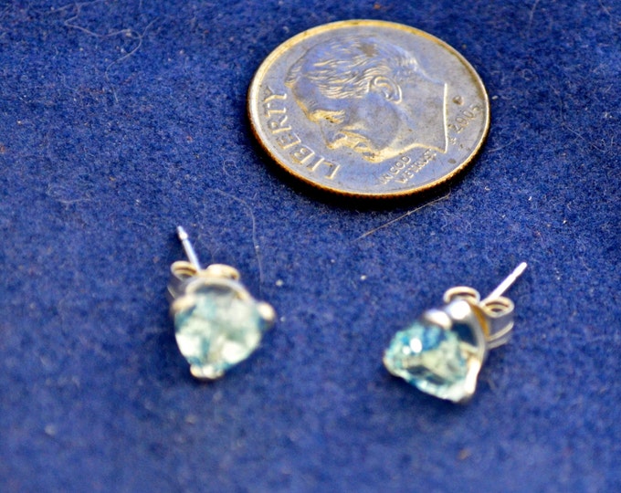 Sky Blue Topaz Studs, 6mm Trillium, Natural, Set in Sterling, 1.92ct E365