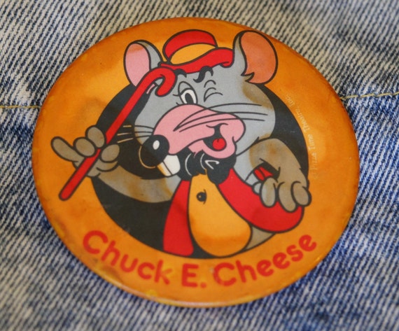 80's Chuck E. Cheese large pinback button