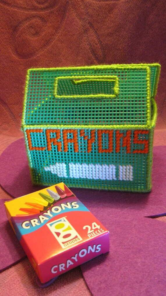 PLASTIC CANVAS CRAYON BoxKelly Green by ThePurpleButterfly71