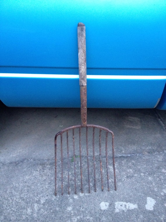 Antique Farm Hay Fork / Large Pitchfork