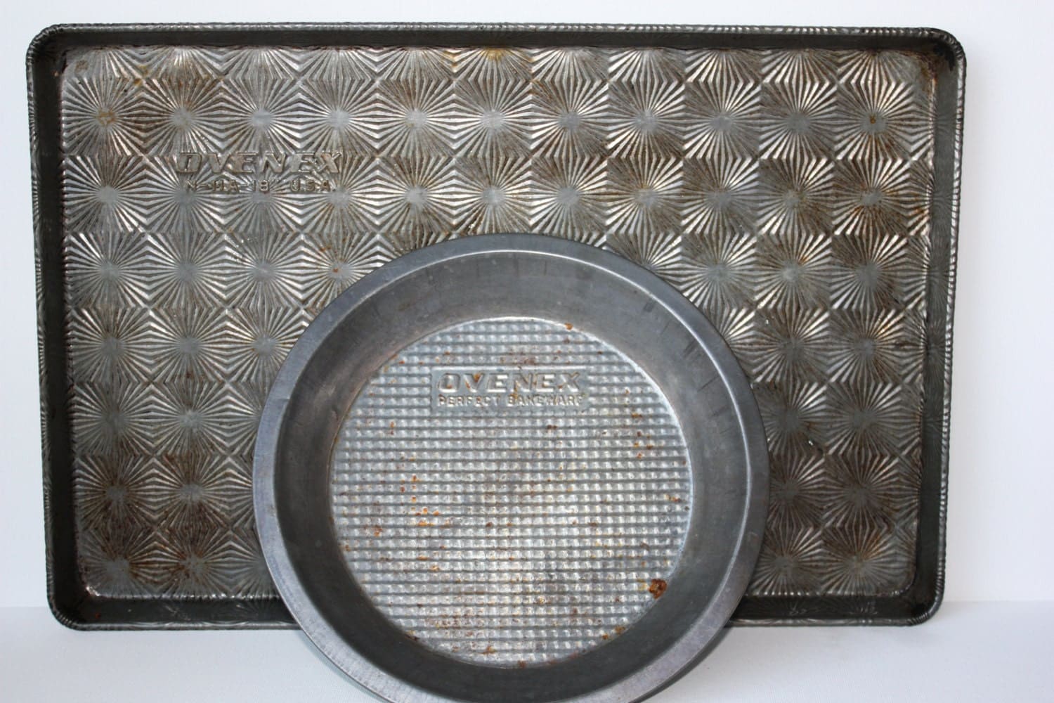 Vintage Ovenex 2 pc. Baking Set with Pie Tin Pan Plate & Jelly