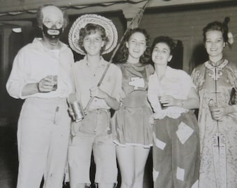 Awesome 1950's Adult Halloween Costume Party Snapshot Photo - Pretty Ladies