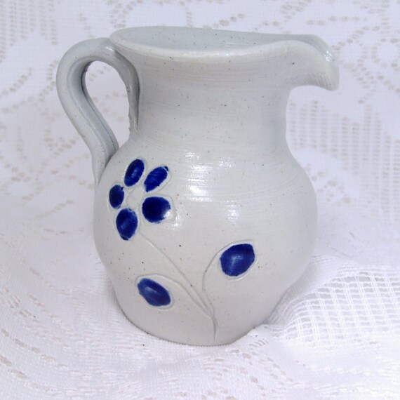 Vintage Williamsburg Virginia Pottery small creamer pitcher