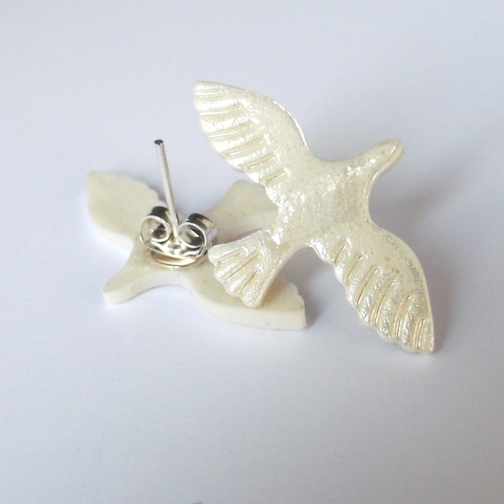Handmade Porcelain Dove Bird Pearl Stud Earrings - Great Wedding jewellery