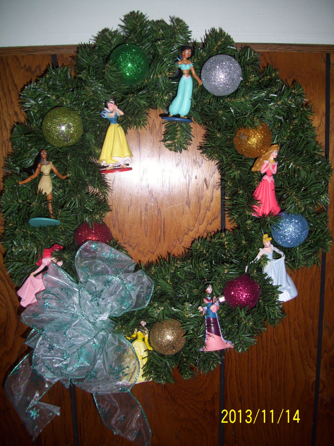 Disney Princess Holiday Wreath