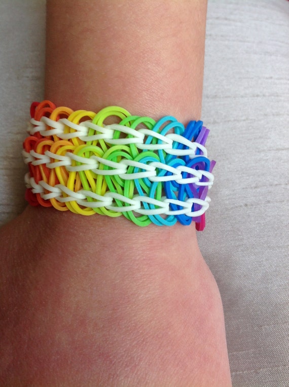 Items similar to Rainbow Loom Glow in the Dark Bracelet - new Cobra ...