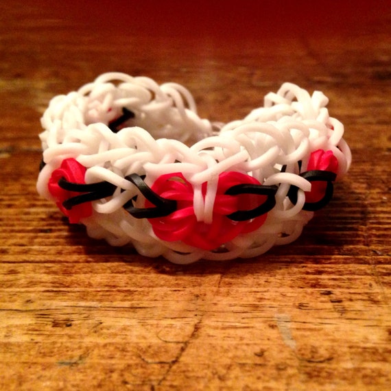 Rainbow loom heart bracelet in red white and by MetroDetroitMom