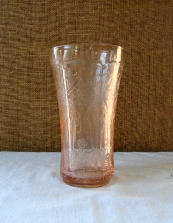 VINTAGE PINK DEPRESSION Glassware Vase Fountain Serving Glass