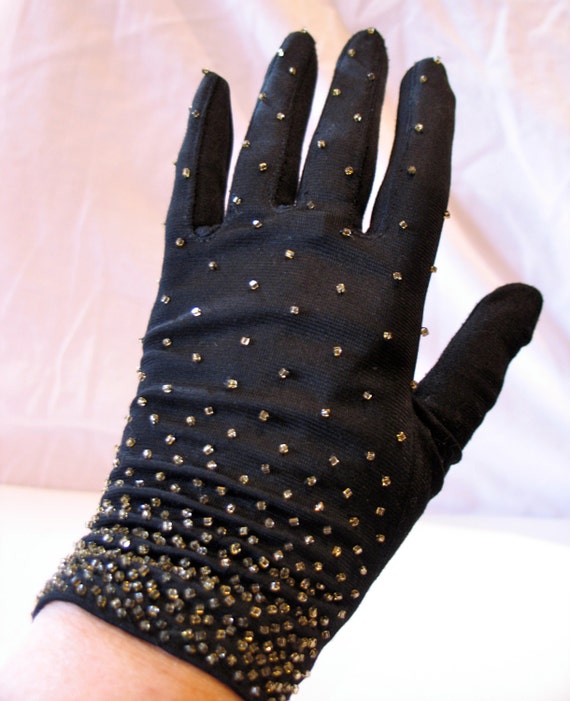 Vintage 1950s Beaded Black 2-button Length gloves