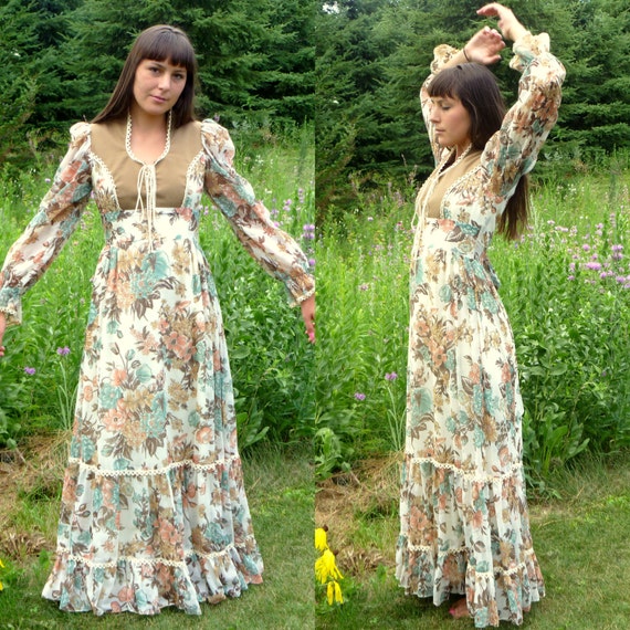 Vintage 70s Gunne Sax Floral Peasant Dress Size 4 5858