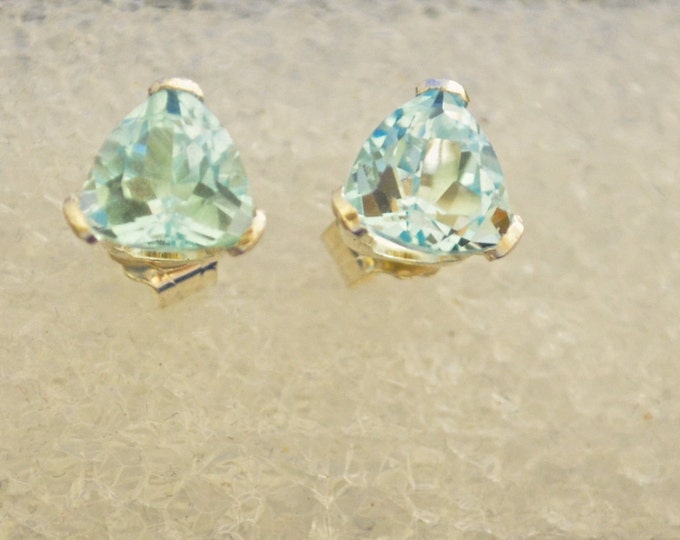 Sky Blue Topaz Studs, 6mm Trillium, Natural, Set in Sterling, 1.92ct E365