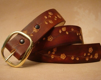 Tooled Leather Belt - Custom Leather Belt - Personalized Leather Belt - Brown Floral 2 Pattern