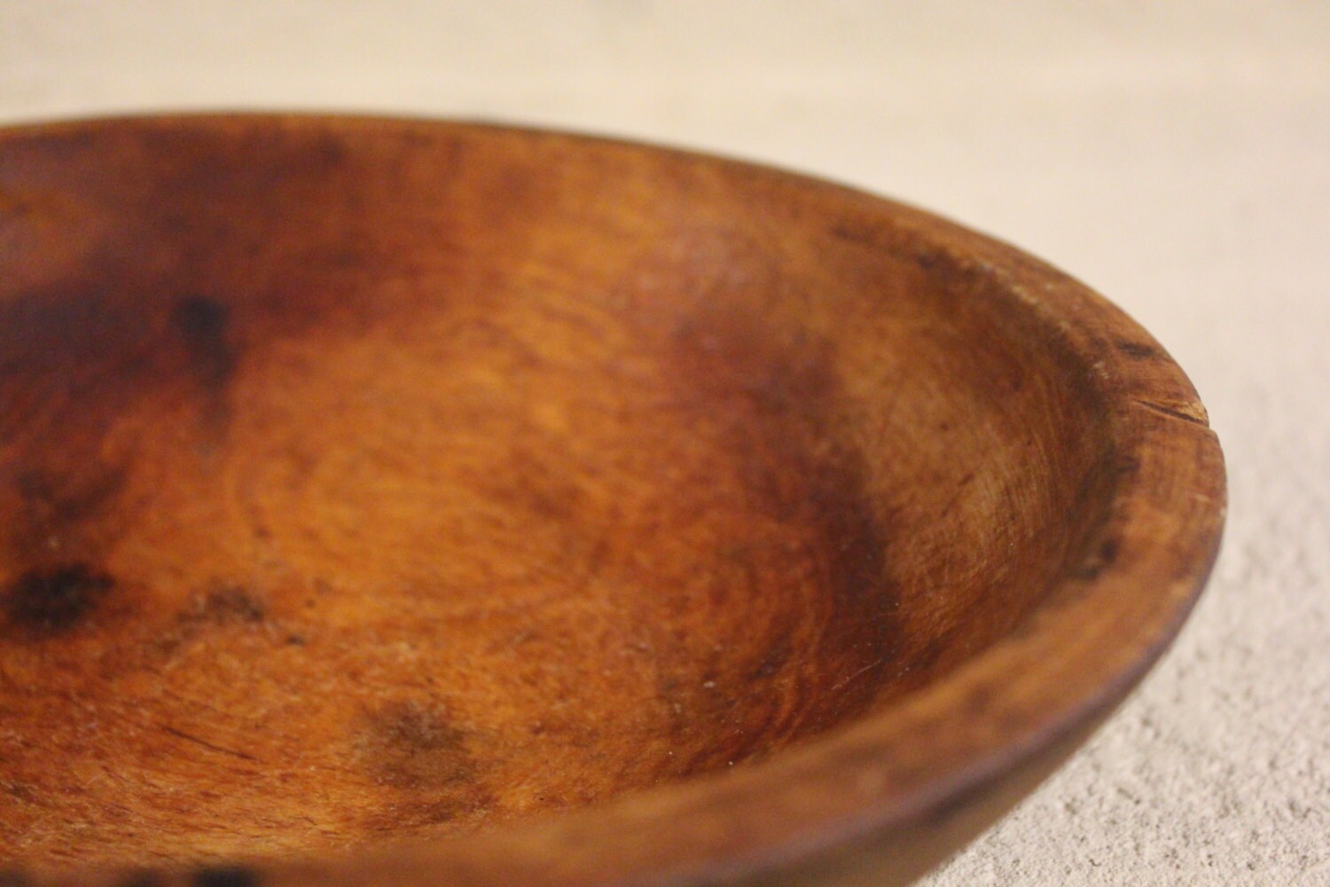 Vintage Munising Wooden dough Bowl from 1930's